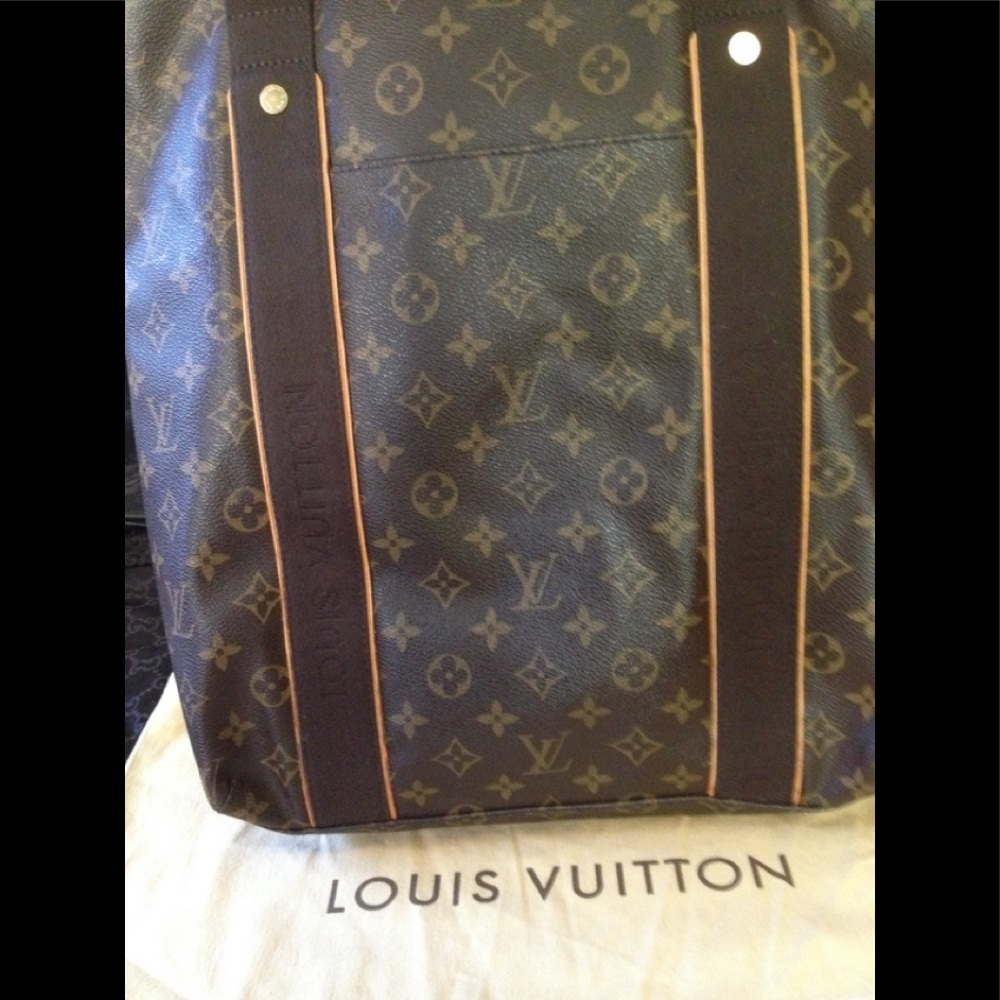 Monogram - Picture 2 of 5
